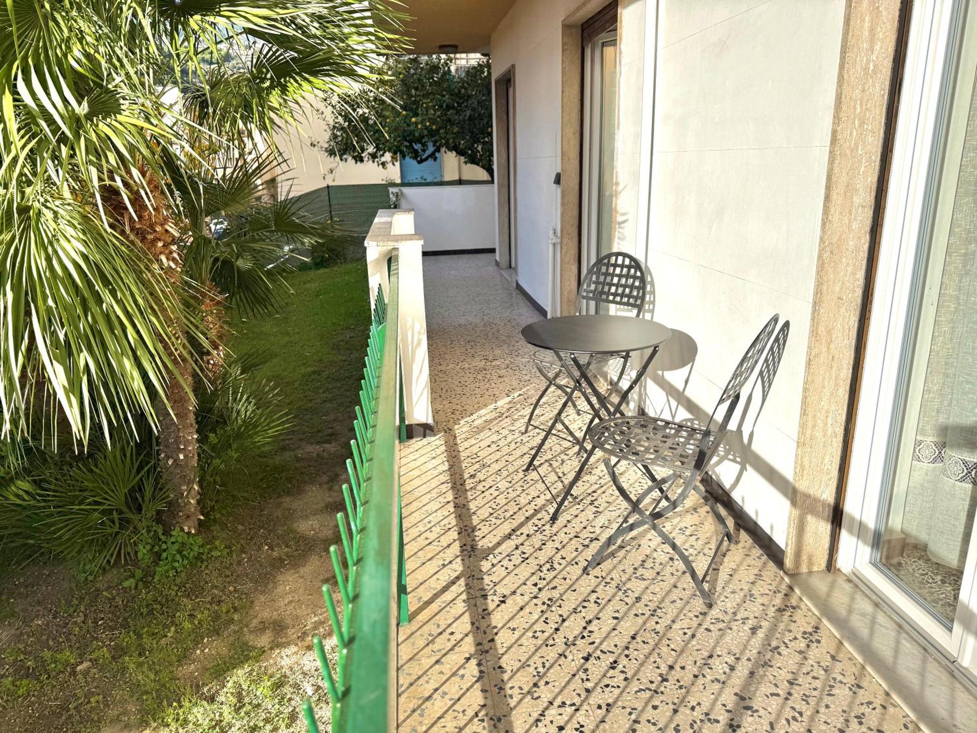 Il Giardino Del Comandante - Trilocale Con Garage Apartman San Remo Kültér fotó