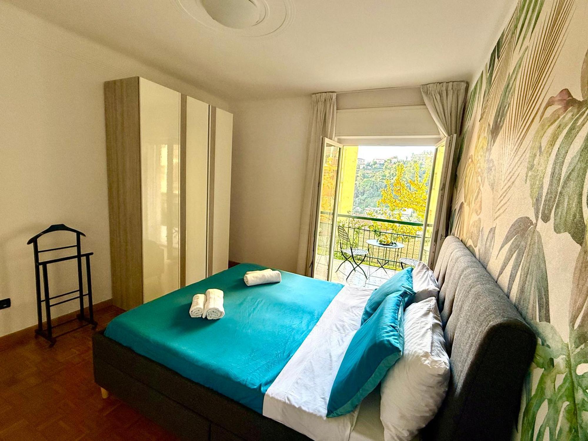 Il Giardino Del Comandante - Trilocale Con Garage Apartman San Remo Kültér fotó